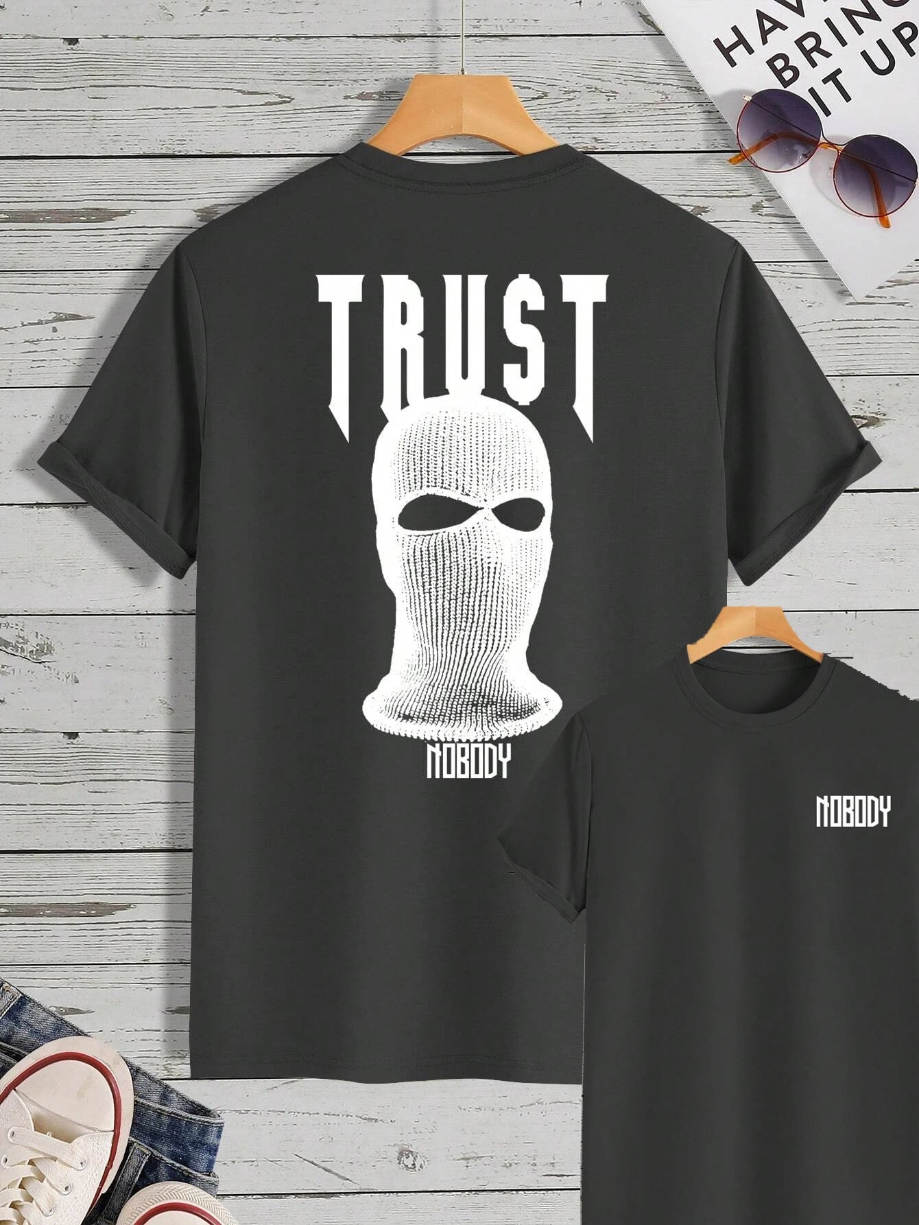 Tee-shirt Trust