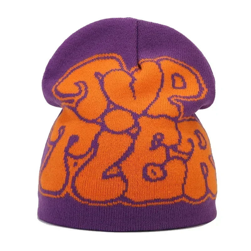 Bonnet Y2K Lettre Tricoté